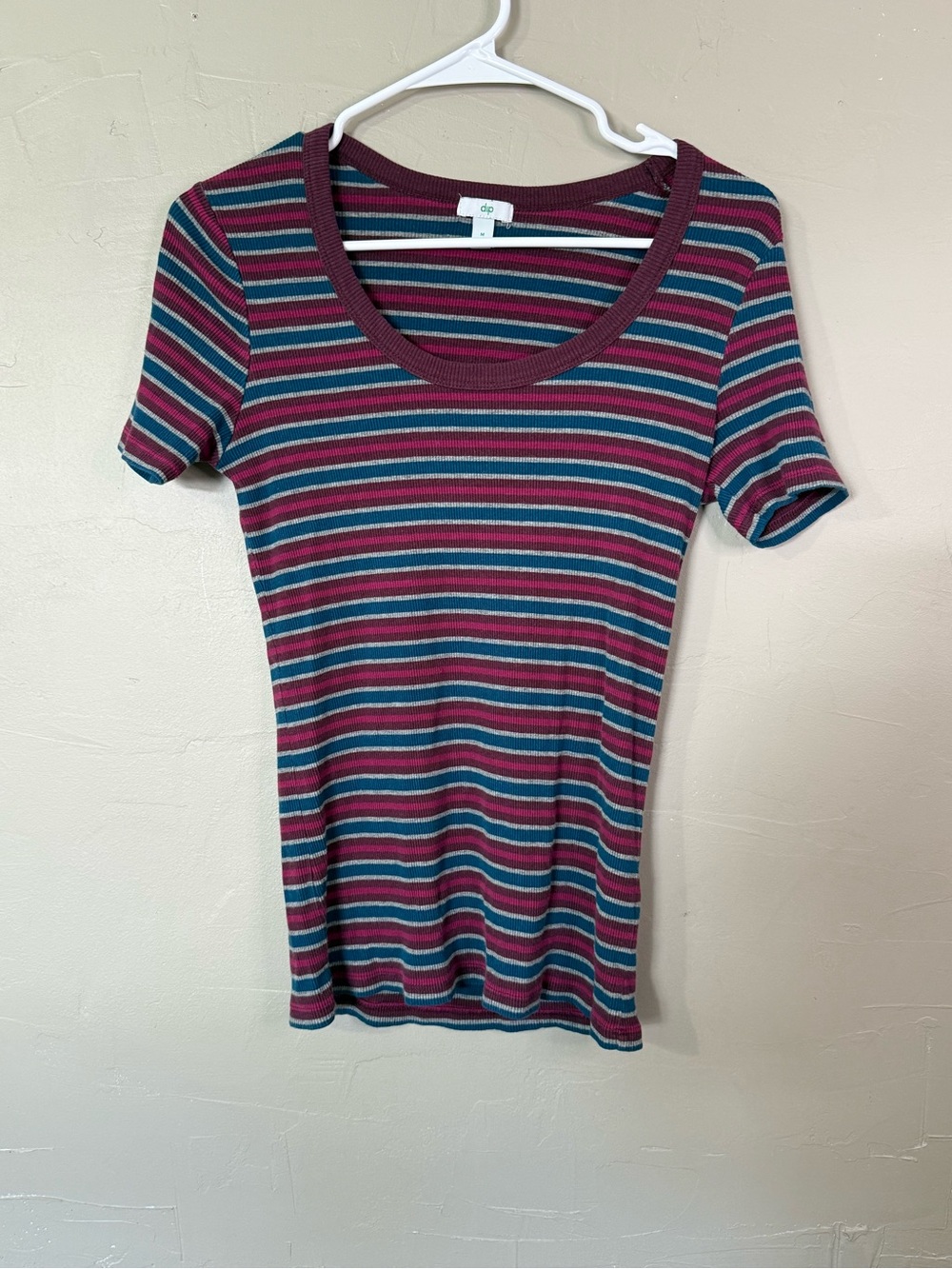 dip Striped Scoopneck Tee in Burgundy, Teal, Gray